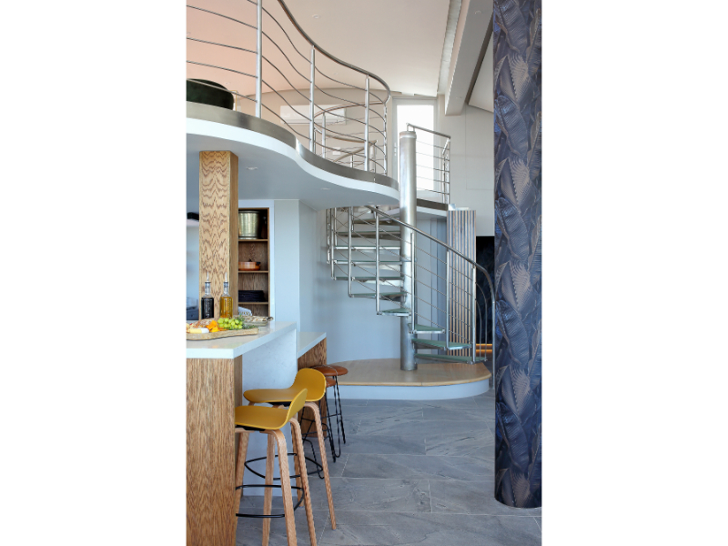 CastlePenthouse054